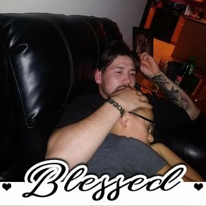 Meet your Posher, Dakota